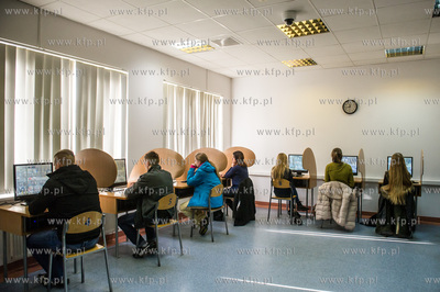 Gdansk. Pomorski Osrodek Ruchu Drogowego.
Nz egzamin...