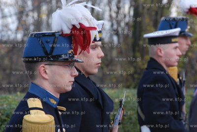 Swieto Niepodleglosci na francuskim cmentarzu wojskowym...