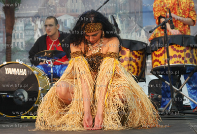 Oficjalne otwarcie lodowiska na placu koncertowym przy...