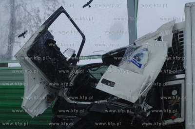 Okolo godziny 7.15 w Kazimierzowie na drodze krajowej...