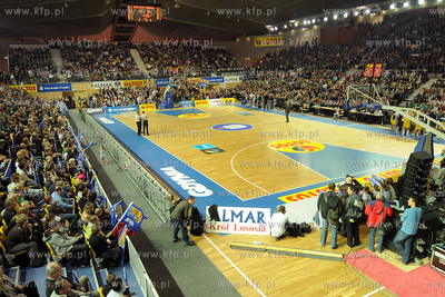 Mecz rundy play - off Euroligi pomiedzy zespolami LOTOSPKO...