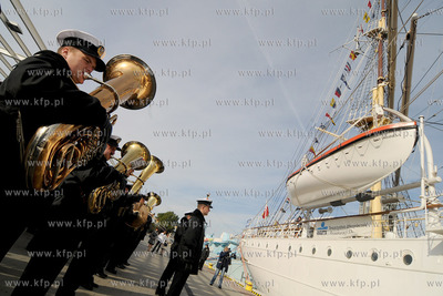 Gdynia. Uroczystosci jubileuszowe 100-lecia chrztu...