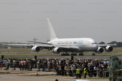 Berlin Schonefeld ILA 2008. Nz. Airbus A380. 28.05.2008...