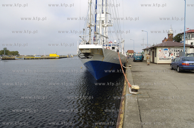 W porcie morskim w Ustce utonal pletwonurek, ktory...