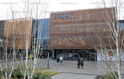 Nowy budynek dworca PKP w Sopocie zostal udostepniony...