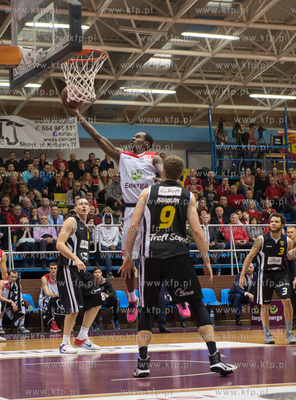 Słupsk. Energa Czarni Słupsk - Trefl Sopot 89-58...
