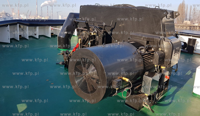 SD Tempest, holownik typu RotorTug z trzema pędnikami...