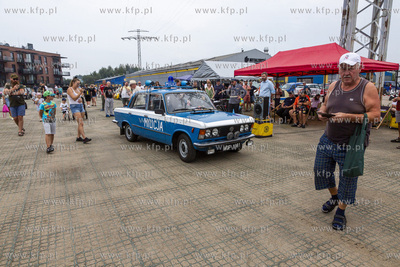 Wakacyjny zlot motoryzacyjny samochodów polskiej produkcji...