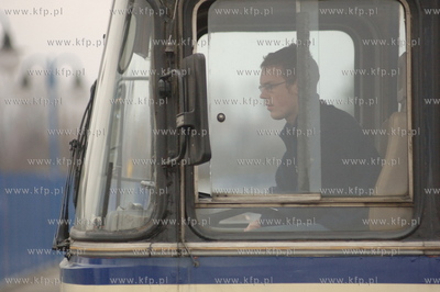 Michal Tusk zdal egzamin na prawojazdy kategorii D...