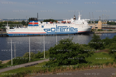Prom Polferries BALTIVIA  w kanale Portu Gdanskiego.
31.05.2009
fot....