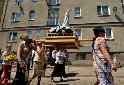 Uroczystosci i procesja Bozego Ciala w parafii sw....