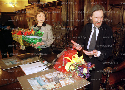 Pomorska Nagrode Artystyczna za czwarty kwartal 2000r...