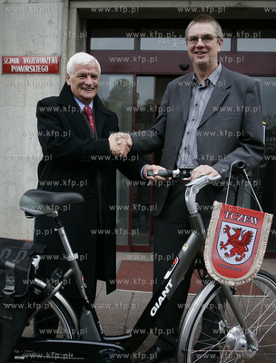 Gdansk. Marszalek Wojewodztwa Pomorskiego Jan Kozlowski...