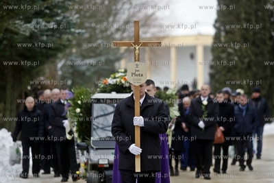 Gdansk. Cmentarz lostowicki. Pogrzeb perkusity zespolu...