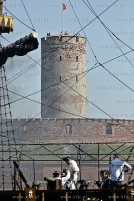 Inscenizacja bitwy morskiej w okolicy Twierdzy Wisloujscie....