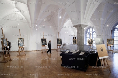 Muzeum Narodowe w Gdansku. Wystawa zbiorow portretow...