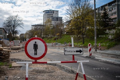 Gdańsk. Przebudowa sieci wodociągowych i kanalizacyjnych...