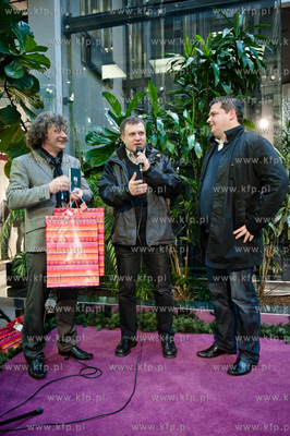 Gdansk. Centrum Handlowe Manhattan. Premiera i promocja...