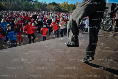 Gdansk. Plaza w Brzeznie. Gdansk Biega 2012.
04.11.2012
fot....
