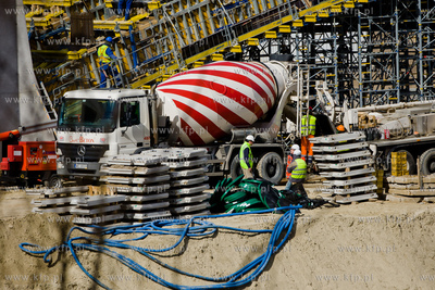 Gdansk. Budowa Pomorskiej Kolei Metropolitalnejj. 24...