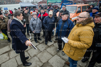 Gdansk. Targowisko - Rynek Elblaska. Spotkanie kandydata...