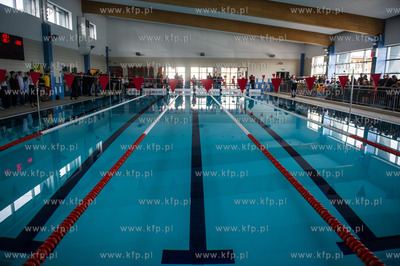 Pruszcz Gdanski. Uroczyste otwarcie krytej
plywalni...