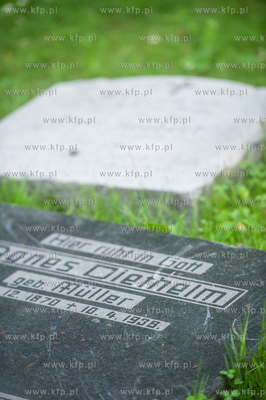 Gdańsk. Lapidarium w parku Akademickim. 17.07.2017...