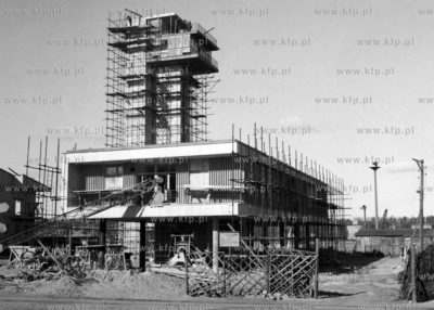 Budowa kapitanatu portu w Gdyni. (Lata60).
1962
0006251z_morskie
Fot....