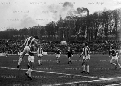 Mecz Lechii Gdańsk z AKS Górnik Niwka na stadionie...