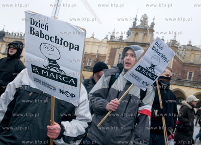 Krakow. Doroczna demonstracja feministyczna organizowana...