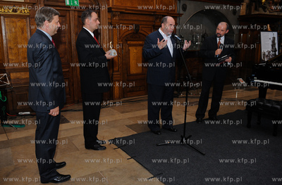 Gdansk. Dwor Artusa. Uroczystosc 65 lecia Radia Gdansk...