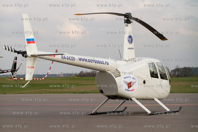 Gdansk Rebiechowo. Nz. Smiglowce Robinson R44. Wizyta...