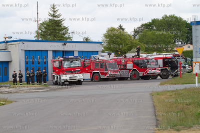 Gdansk. Rebiechowo. Zabezpieczenie na ladowanie najdluzszego...