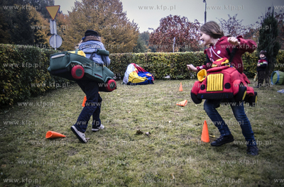 Niedzwiednik, ul. Goralska. Festyn "Wez rodzine swa...