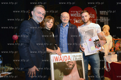 Teatr Miejski Gdyni. Licytacja 25 Finalu WOSP, padl...