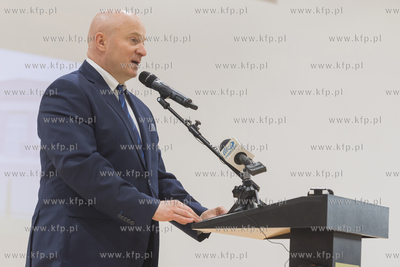 Pelplin. Otwarcie zmodernizowanej Hali Sportowej przy...