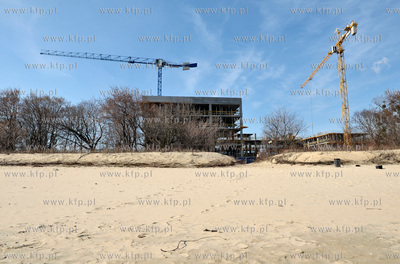 W Sopocie na ul. Bitwy pod Plowcami na wysokosci Zrodla...