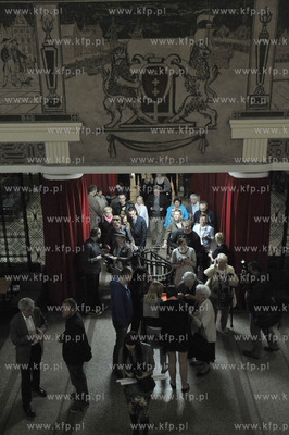 Ostatni dzien dzialalnosci kin Neptun, Kameralne i...