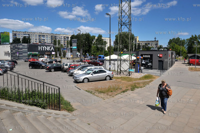 Gdansk Zaspa. Okolice malego centrum handlowego Hynka...