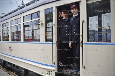 Gdańsk. Oficjalna prezentacja zabytkowego tramwaju...