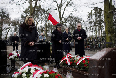 Cmentarz Garnizonowy w Gdańsku.  Minister Anna Maria...