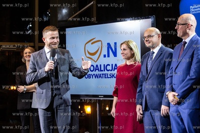 Teatr Wybrzeże. Prezentacja kandydatów Koalicji Obywatelskiej...