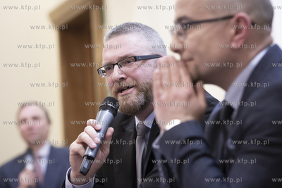 Filharmonia Bałtycka w Gdańsku. Debata kandydatów...