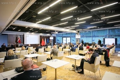 Stadion Gdańsk. Nadzwyczajna sesja Rady Miasta Gdańska.
10.02.2022
fot....