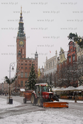 Zima z Gdańsku. Pług na Długim Targu. 11.01.2025...