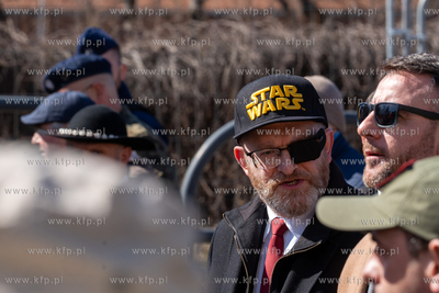 Gdańsk. Marsz "Polska za pokojem" zorganizowany przez...