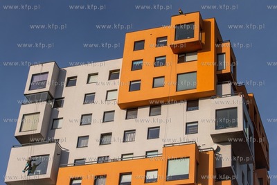 Gdańsk, ul. Obrońców Wybrzeża. Centrum Horyzont....