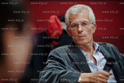 Gdansk. Biblioteka Manhattan w CH Manhattan. Spotkanie...