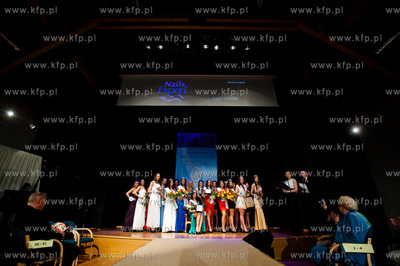 Gminny Dom Kultury w Pierwoszynie. Gala Finalowa Miss...