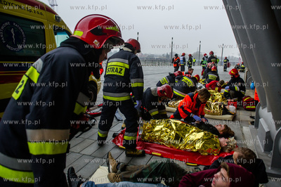 Stadion Energa Gdańsk. Ćwiczenia służb ratowniczych...
